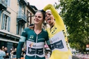 Gesigneerde groene trui van Lotte Kopecky