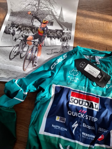 Gesigneerde trui van Tim Merlier 